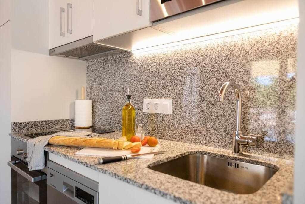 Newly Renovated Room W Pool & Bikeparking Girona Luaran gambar