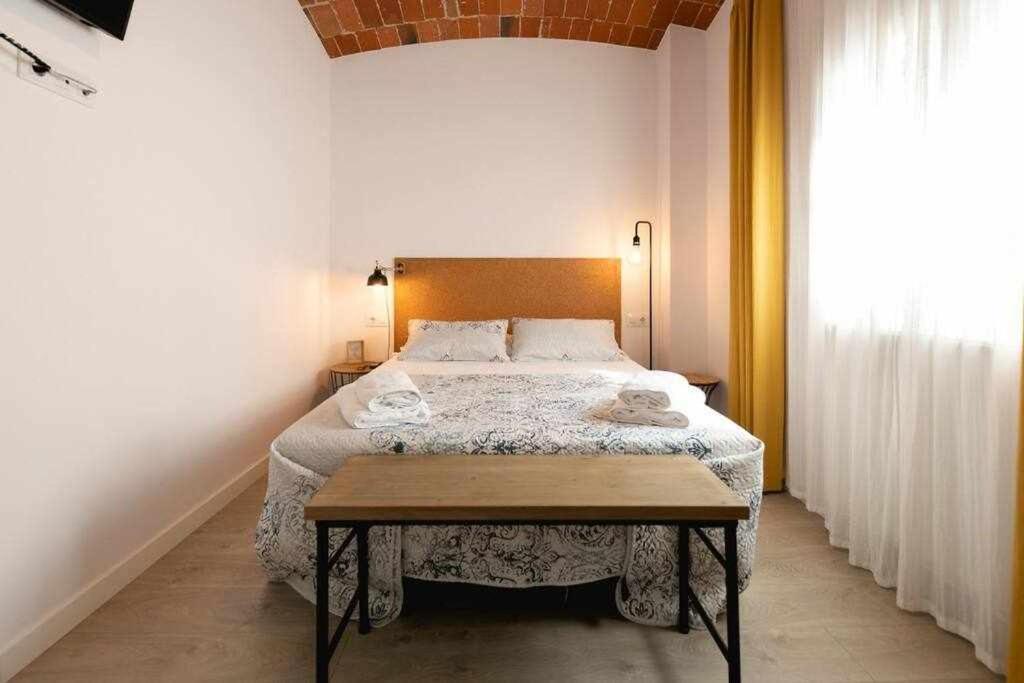 Newly Renovated Room W Pool & Bikeparking Girona Bilik gambar